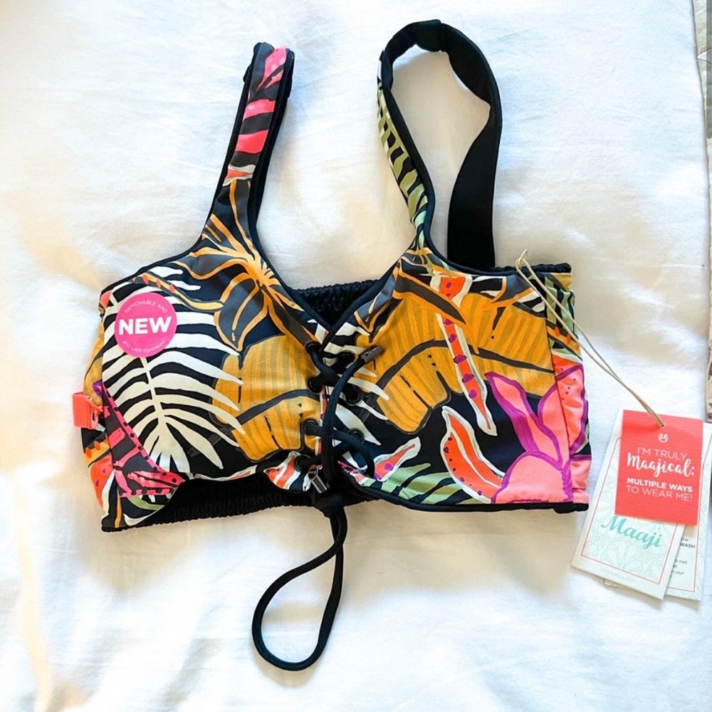 MAAJI Reversible Bikini Top in Size Small swimwear casual lace up top